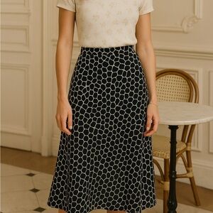 JM Collection NWT Black and White A-Line Midi Skirt